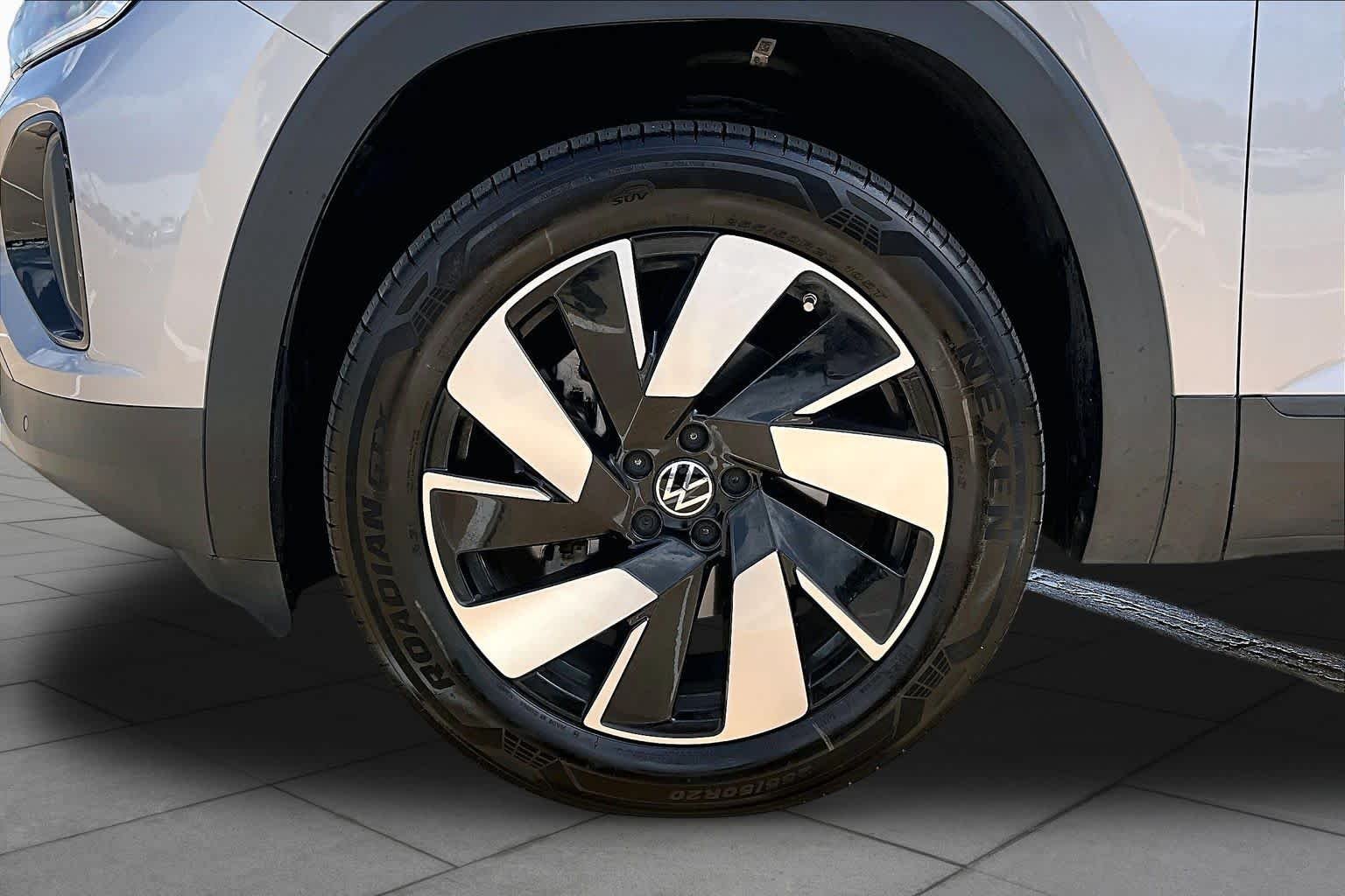 car-gallery-11