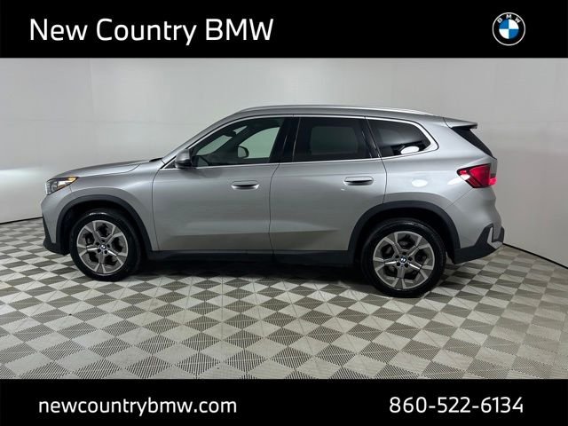 Used 2023 Space Silver Metallic BMW xDrive28i image 4
