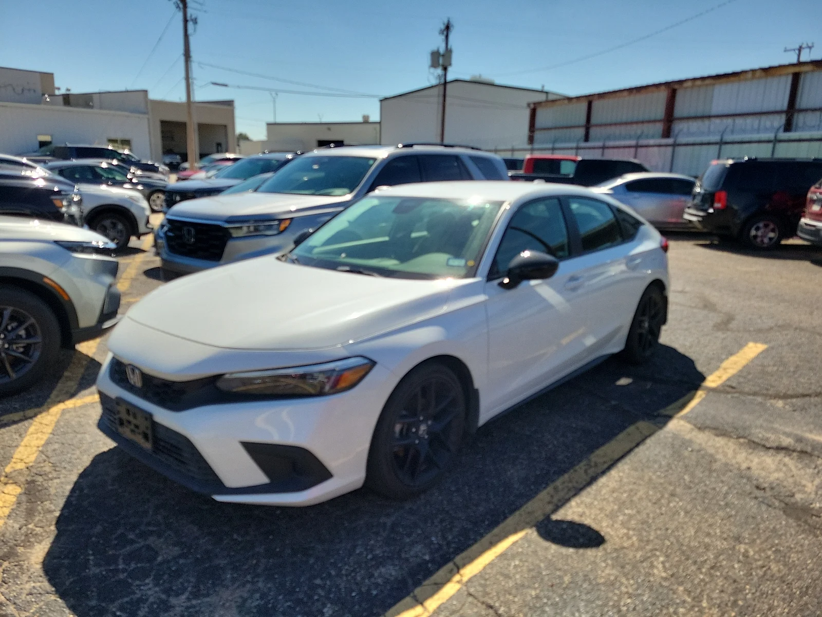 Certified Used 2024 Platinum White Pearl Honda Sport image 4