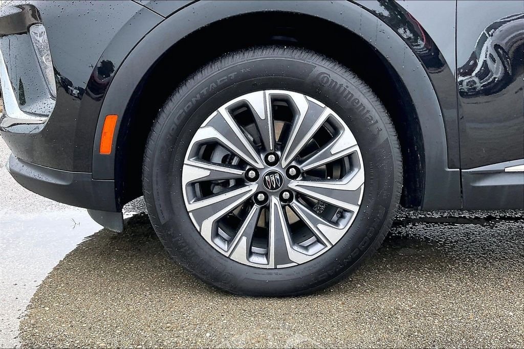 Used 2025 Black Buick Preferred image 35