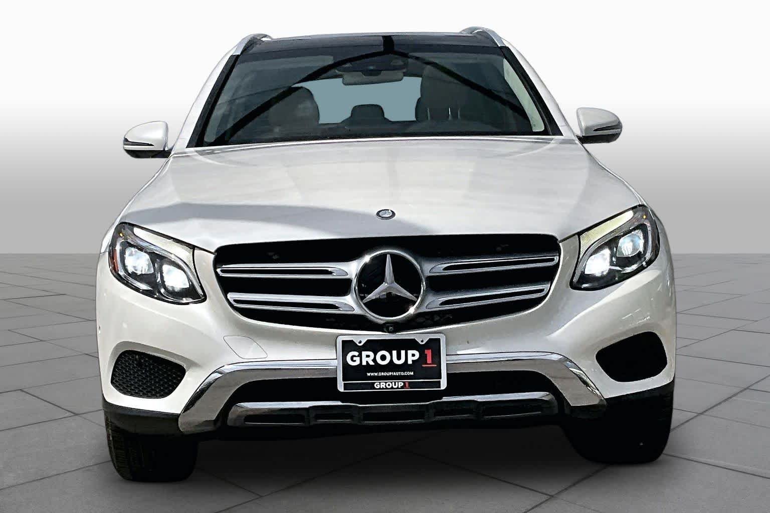 Pre-Owned 2017 Mercedes-Benz GLC 300