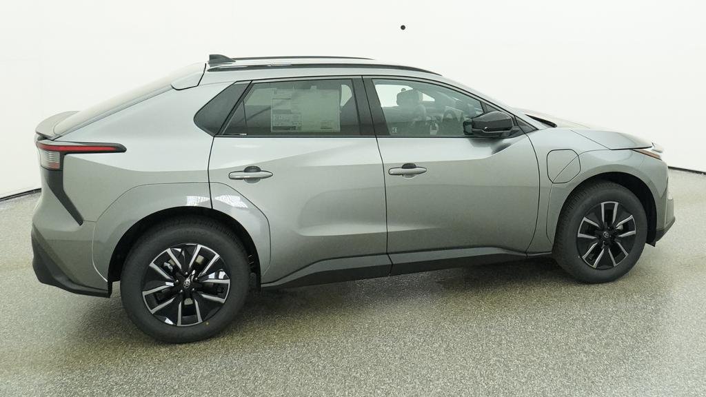 New 2027 Heavy Metal Toyota XLE image 16