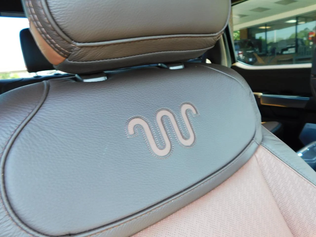 2025 Ford F-350 Super Duty King Ranch - Photo 29
