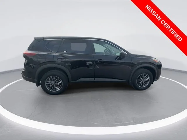 Used 2025 Black Nissan S image 9