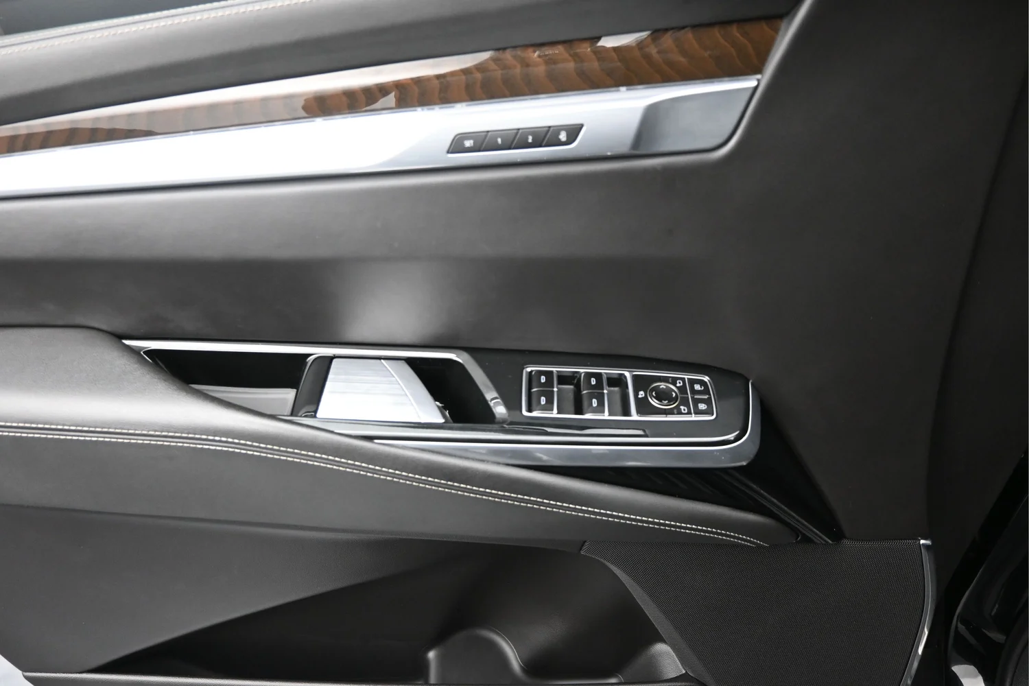 Certified Used 2025 Black Cadillac Premium Luxury Platinum image 30