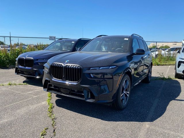 2027 BMW X7