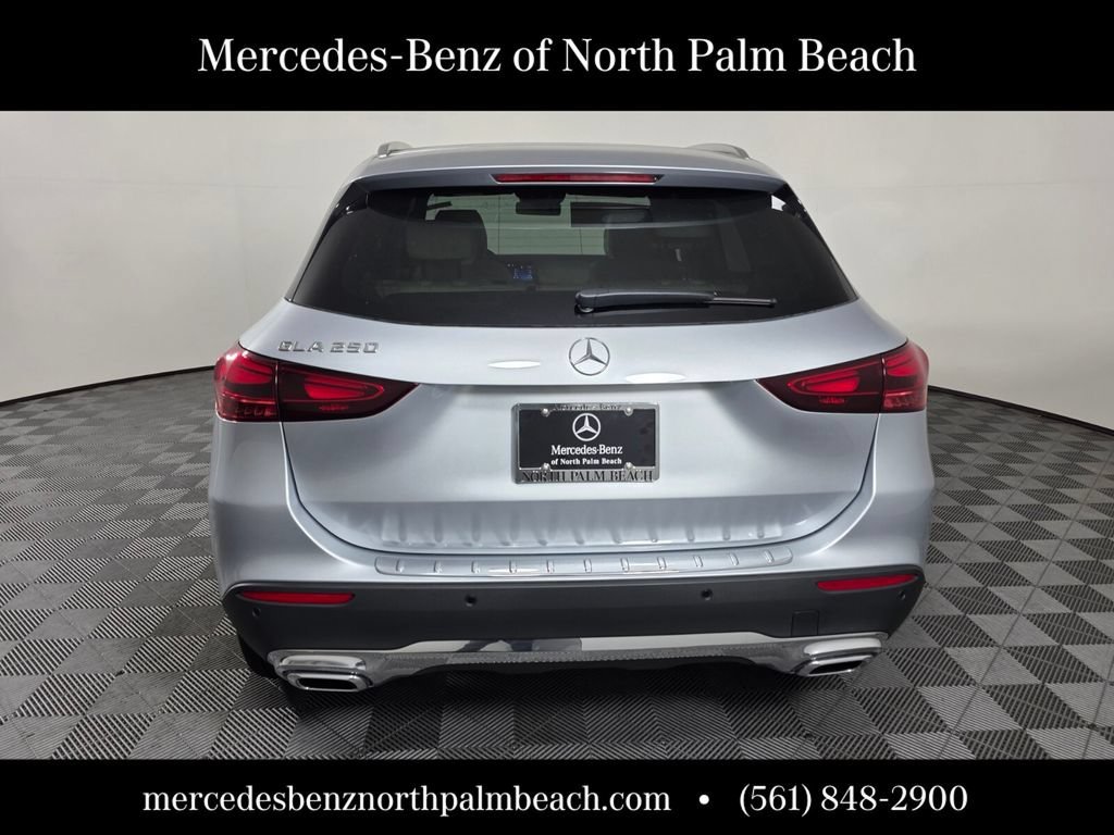 New 2026 Cirrus Silver Metallic Mercedes-Benz GLA 250 image 35