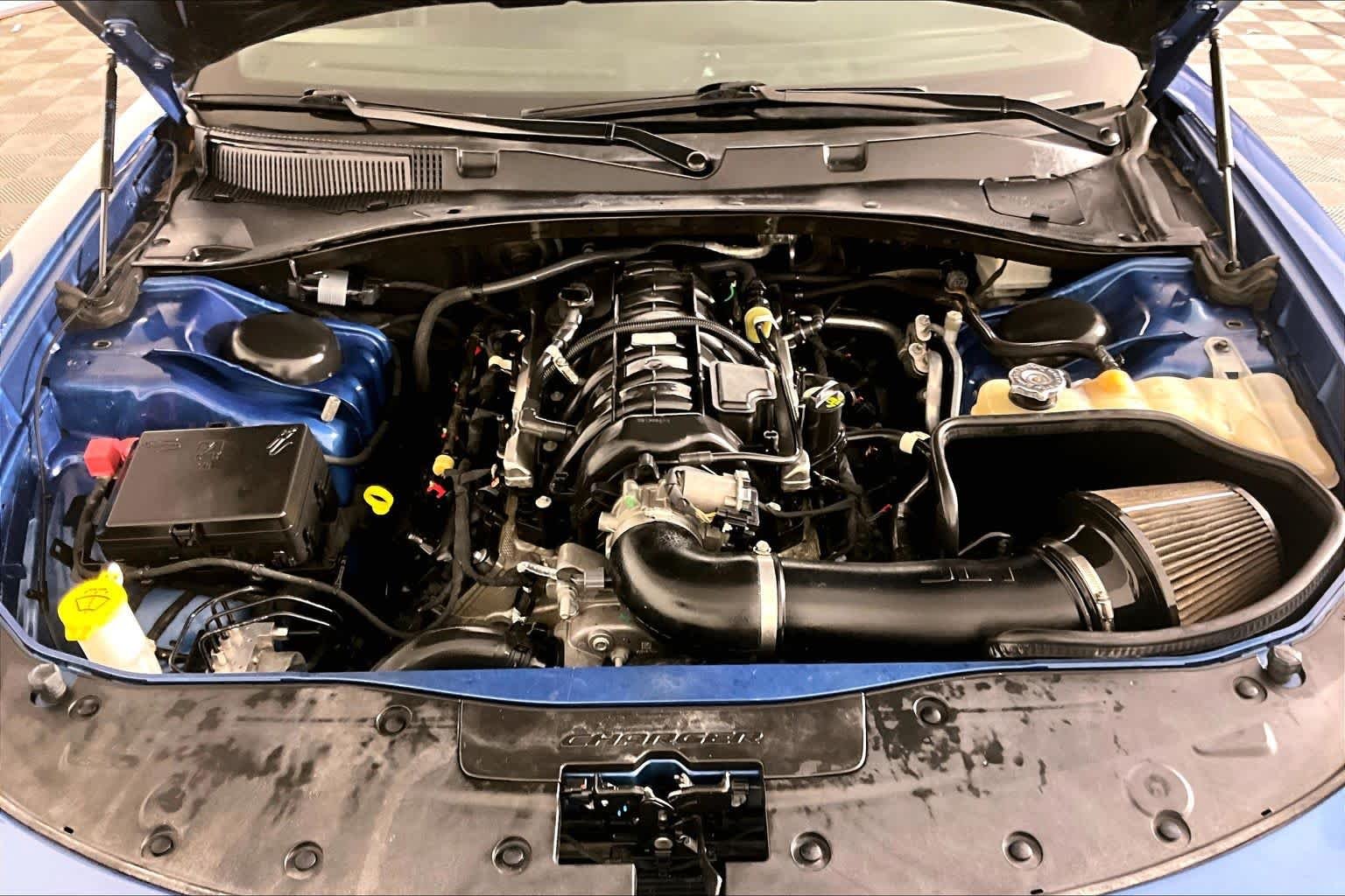 Used 2020 Frostbite Dodge R/T image 30