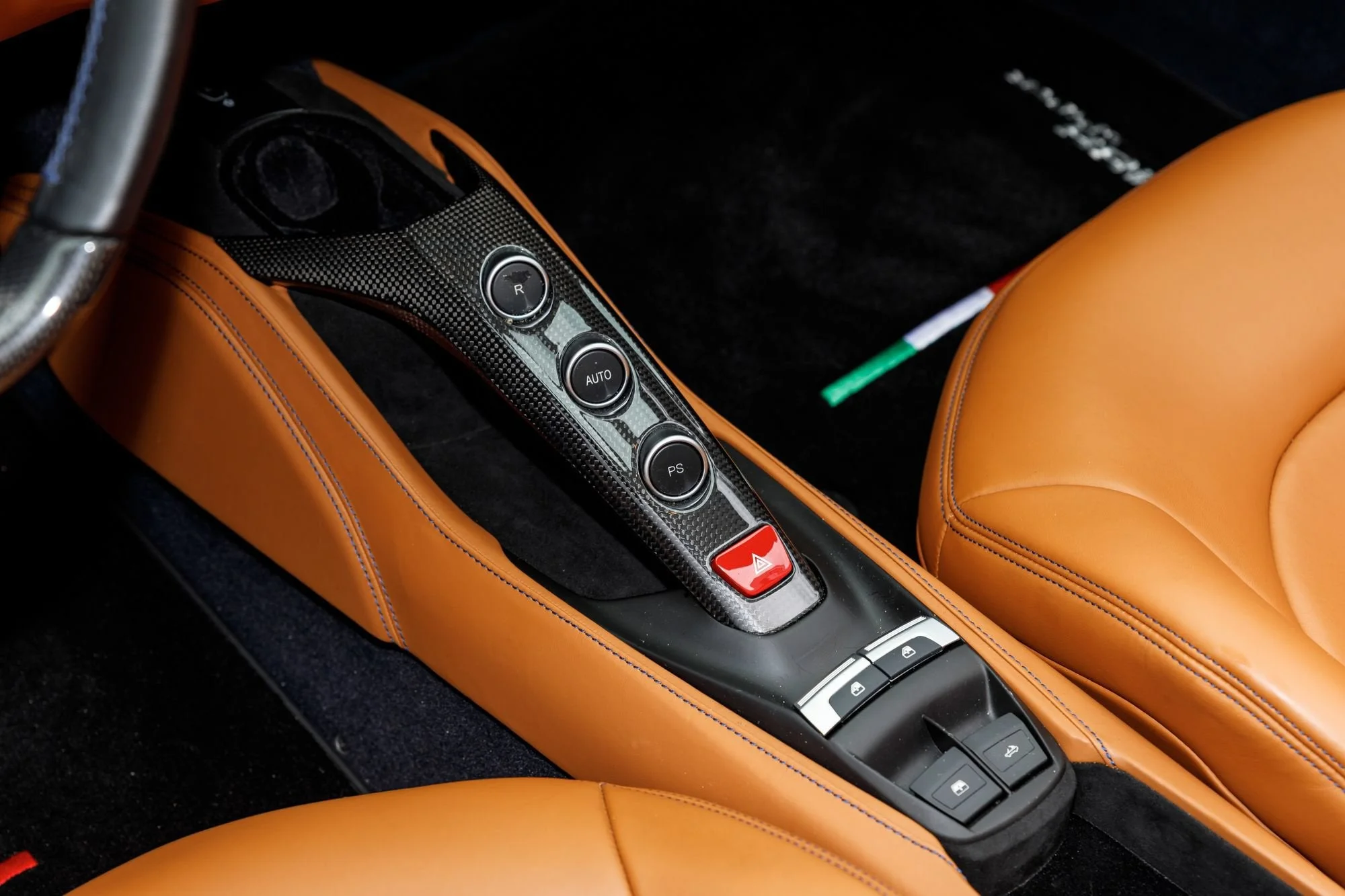 Used 2019 Blu Corsa Ferrari  image 24