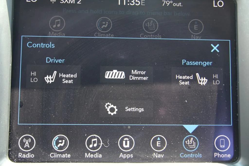 Used 2017 Gray Chrysler Limited image 31
