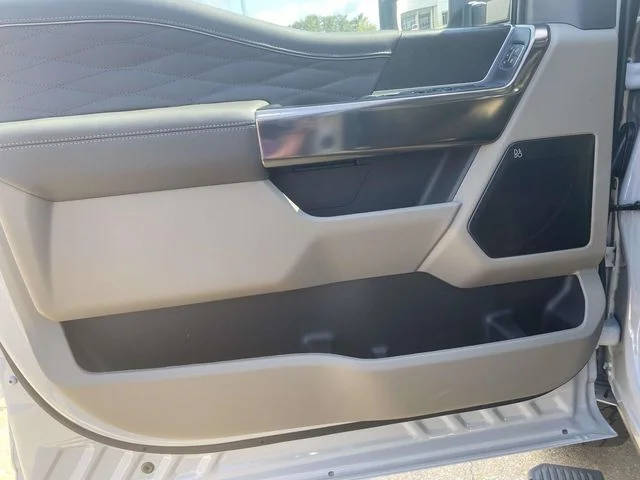 New 2026 Avalanche Ford Platinum image 14