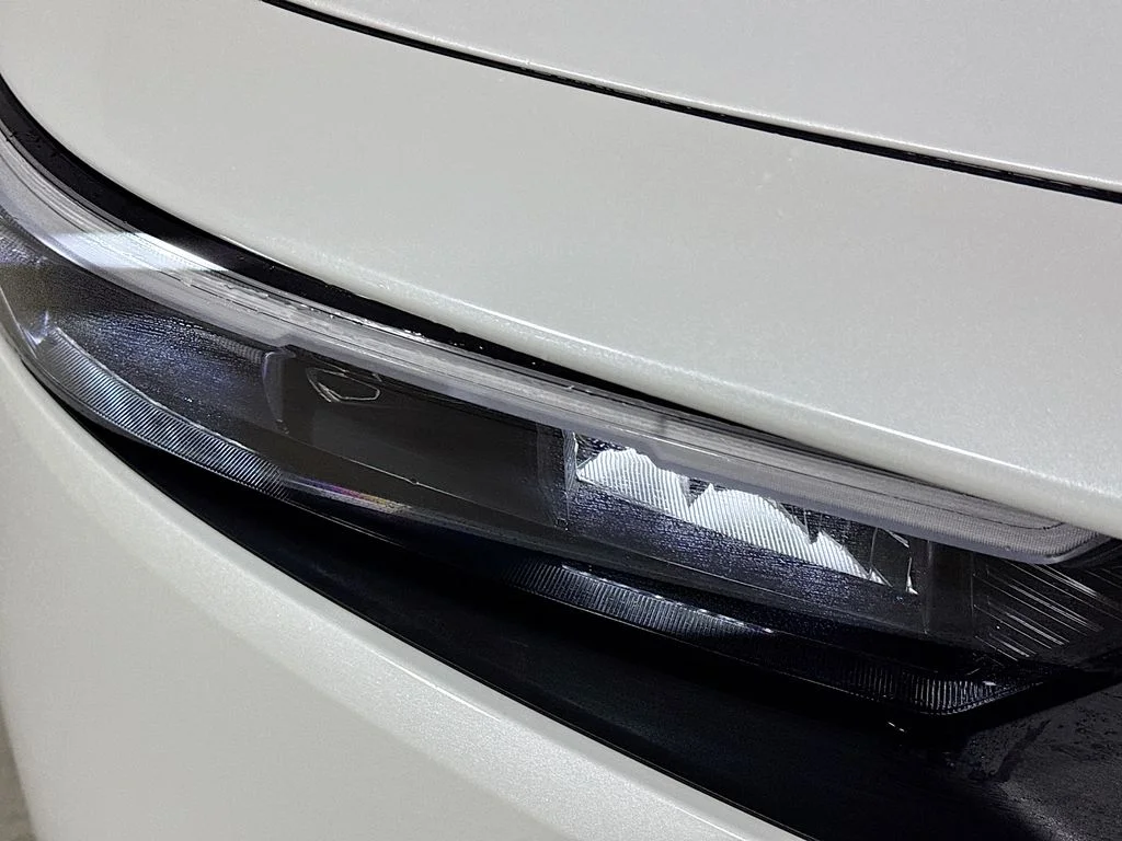 New 2026 Platinum White Pearl Honda SE image 12