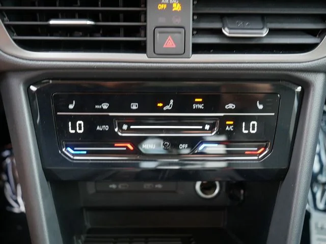 New 2026 Gray Volkswagen 1.5T SE Black image 13