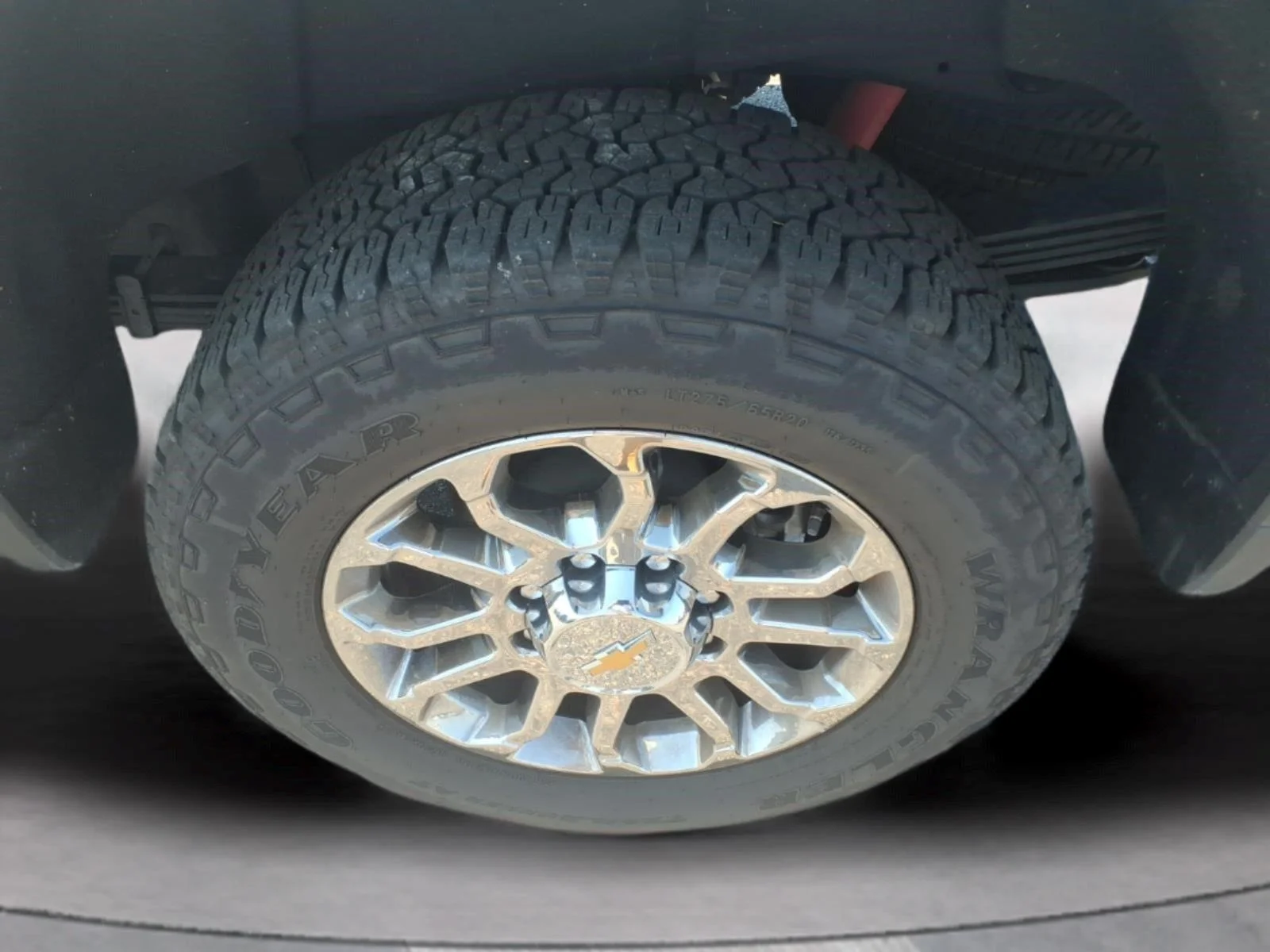Used 2026 Summit White Chevrolet LTZ image 10
