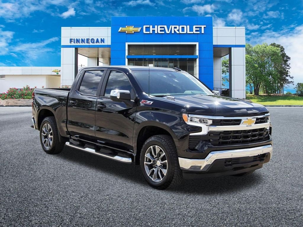 Used 2026 Black Chevrolet LT image 9