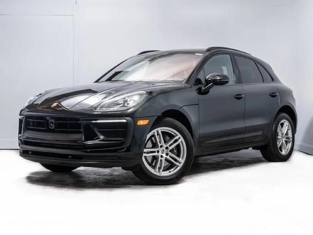 2026 Porsche Macan 