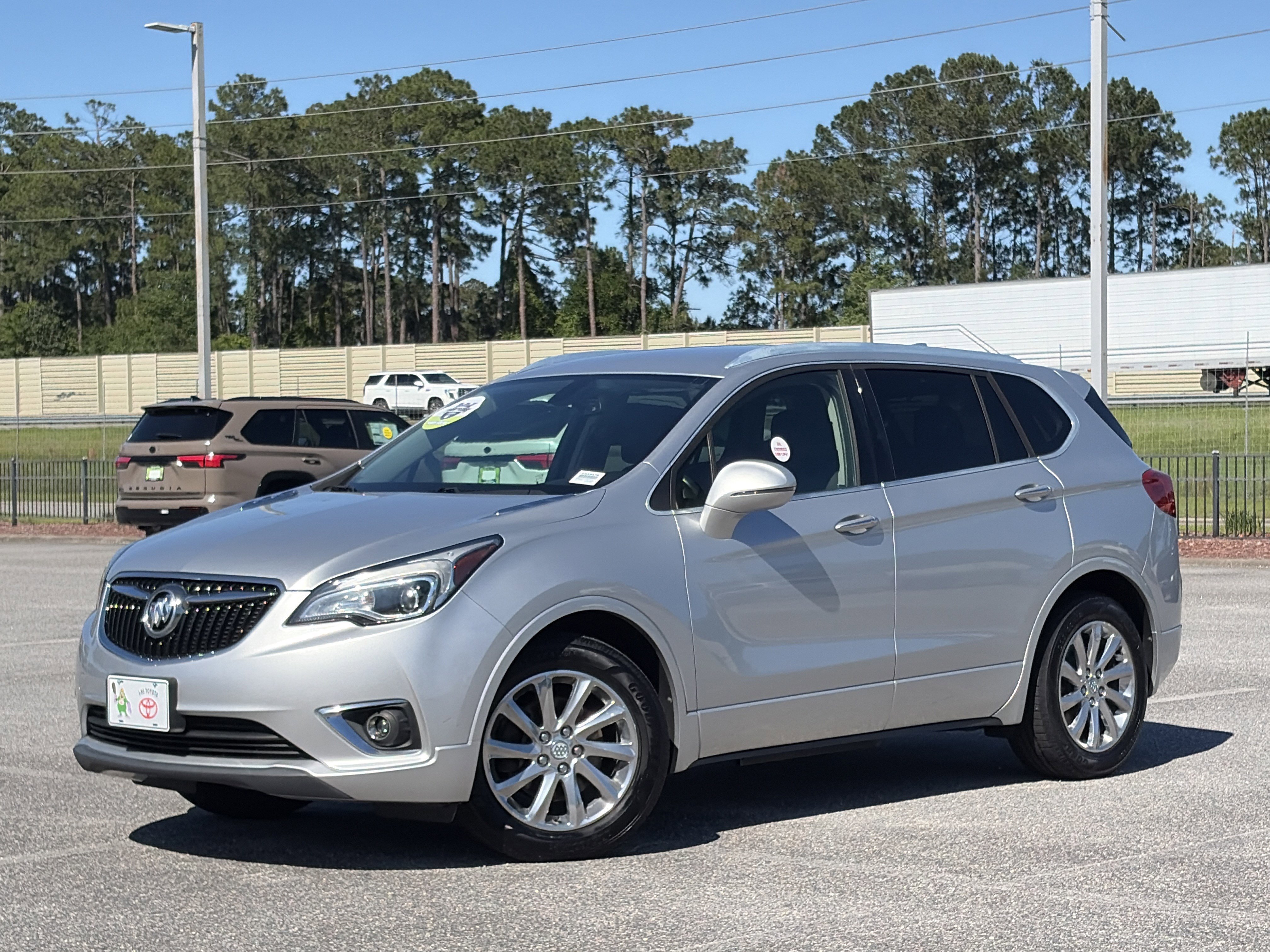 2019 Buick Envision Essence FWD's photo