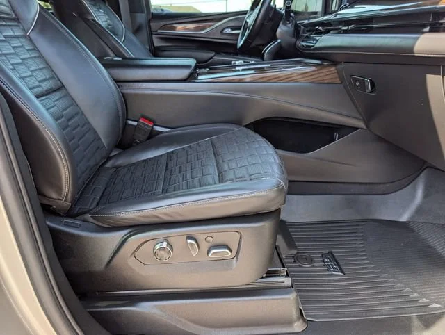Used 2023 Sandstone Metallic Cadillac Premium Luxury Platinum image 27