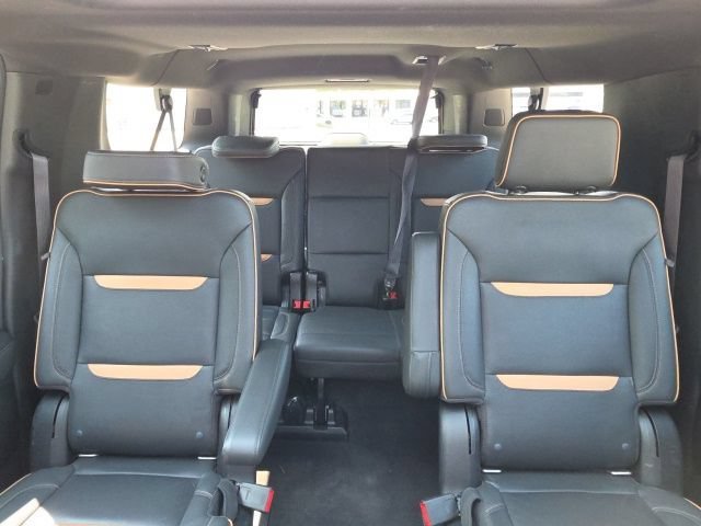 2021 GMC Yukon XL AT4 - Photo 38