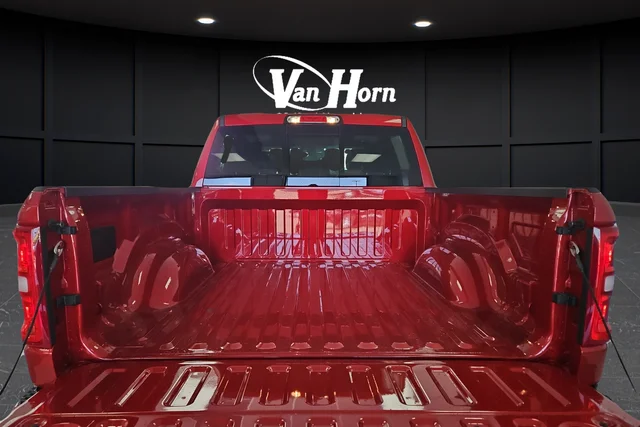 New 2026 Molten Red Pearl-Coat Exterior Paint RAM Big Horn/Lone Star image 27