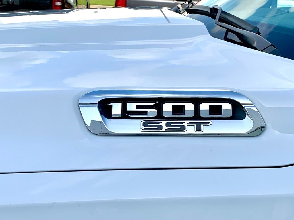 Used 2025 White Ram Laramie image 13