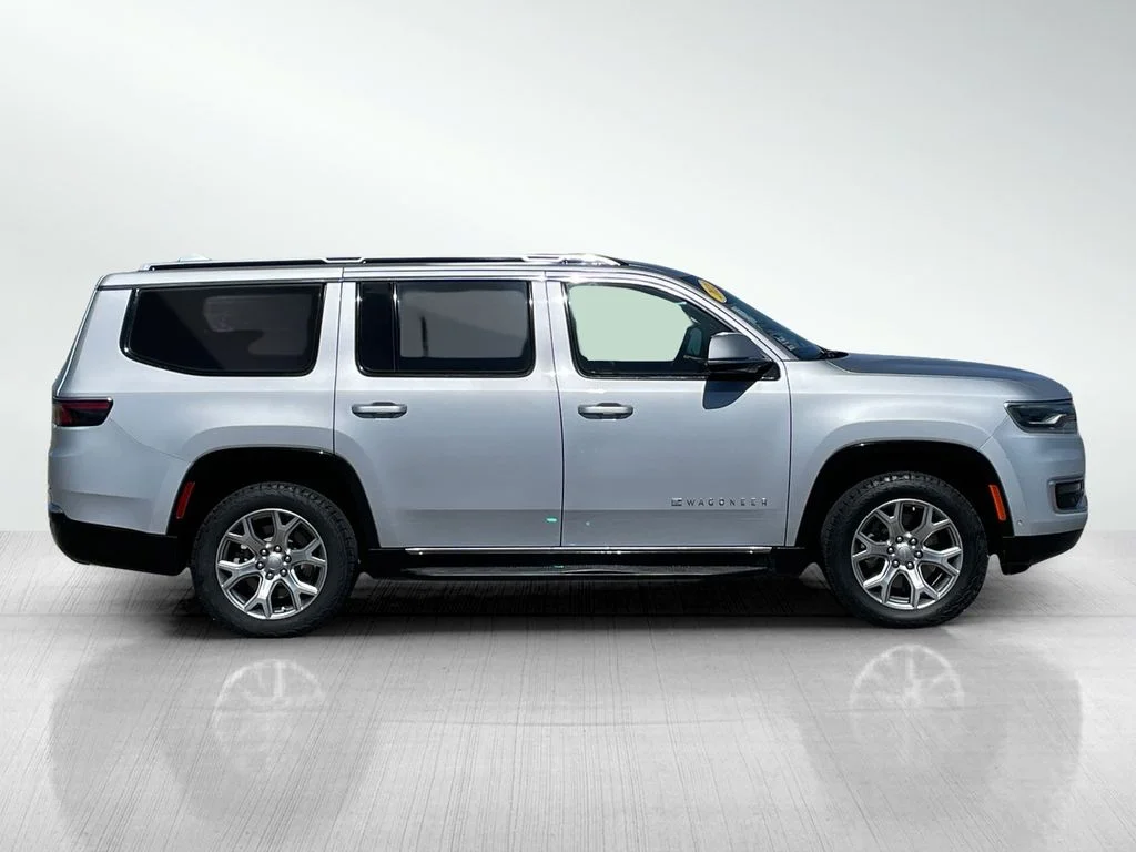 Used 2022 Silver Zynith Jeep Series II image 2