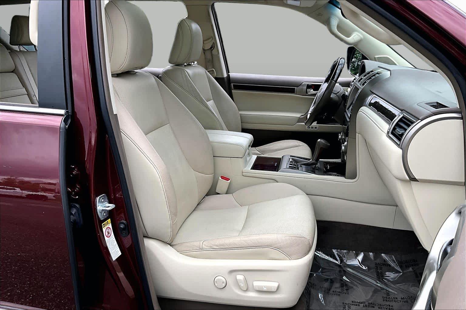 Used 2019 Claret Mica Lexus Premium image 9