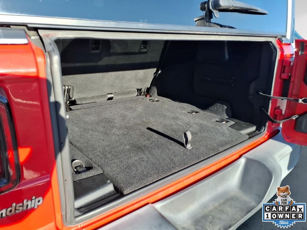 Used 2018 Red Jeep Unlimited Sport S image 10