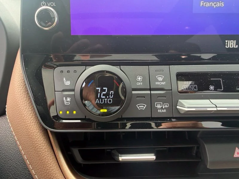 Used 2026 Beige Toyota MAX Platinum image 14