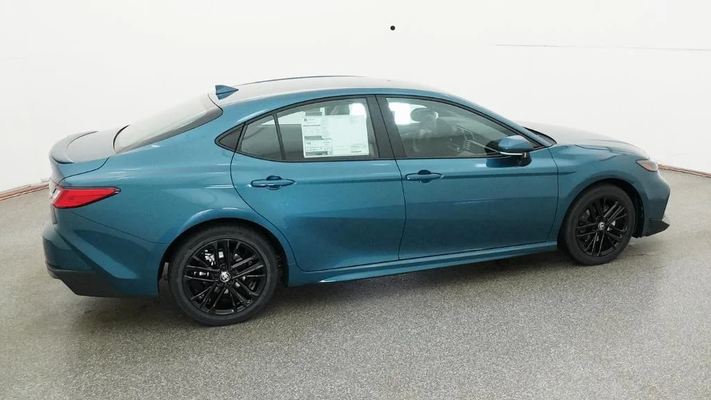 New 2026 Ocean Gem Toyota SE image 54