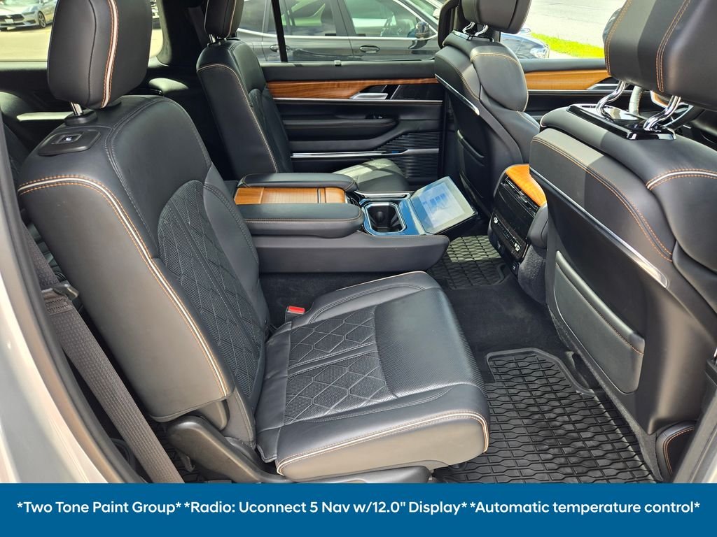2024 Jeep Grand Wagoneer L Series III - Photo 18