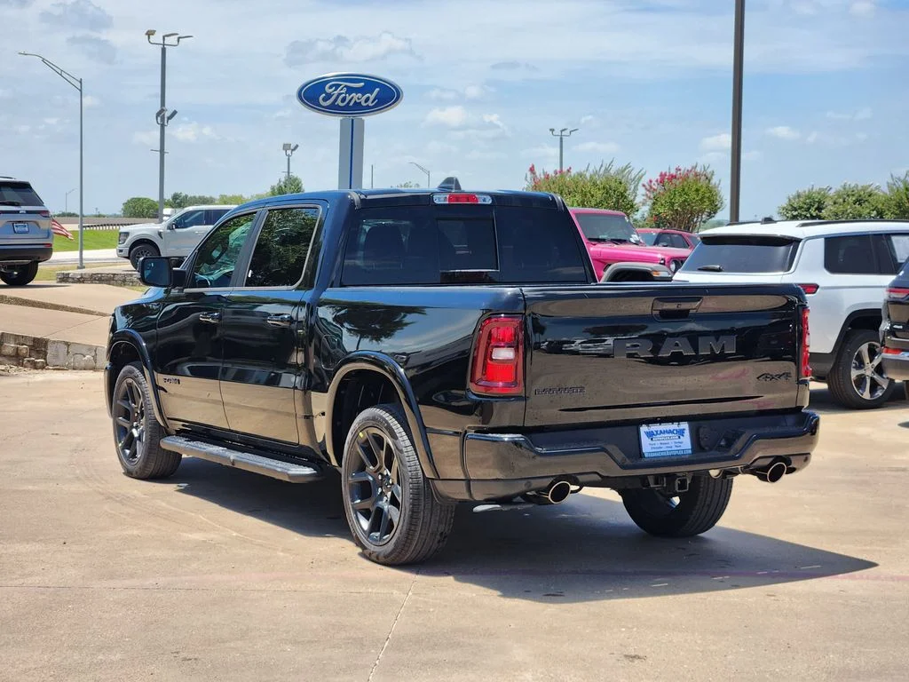 New 2026 Diamond Black Crystal Pearl-Coat Exterior Paint RAM Laramie image 3