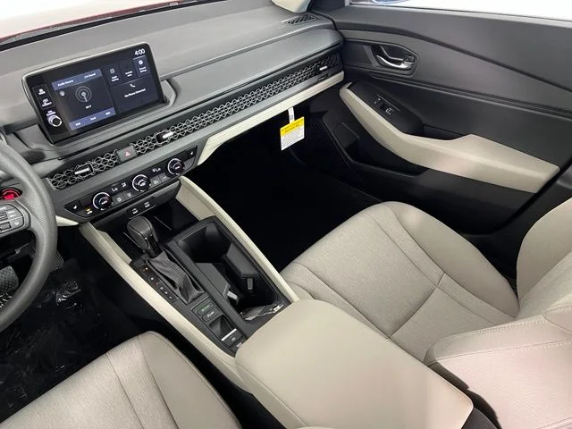 New 2026 Radiant Red Metallic Honda SE image 31