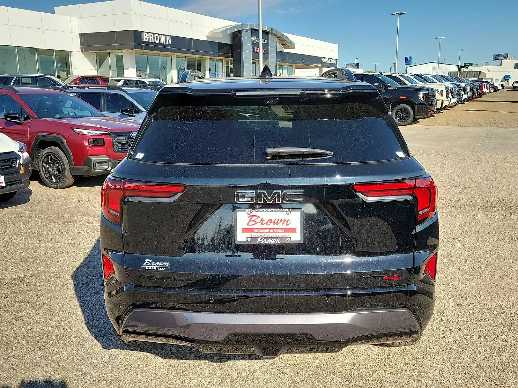 2027 GMC Terrain AT4 - Photo 9
