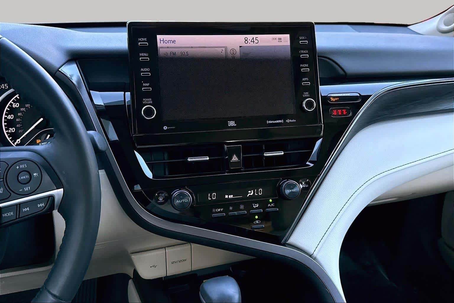 Used 2023 Wind Chill Pearl Toyota XLE V6 image 7