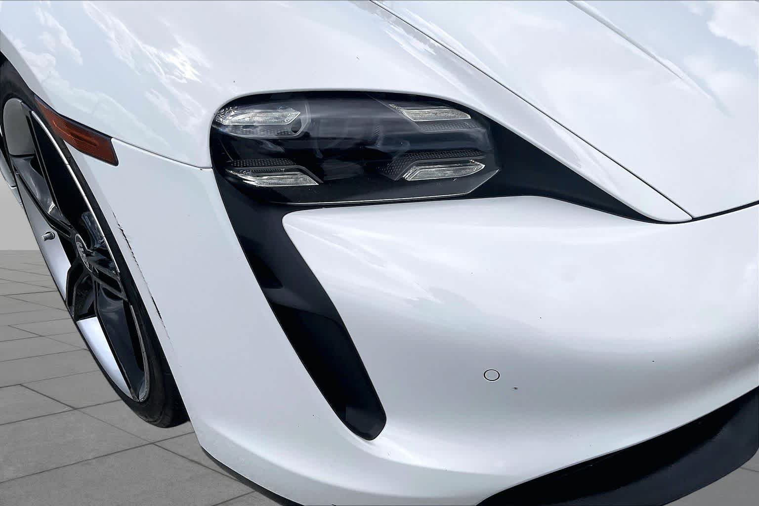 Used 2022 Black Porsche 4S image 25