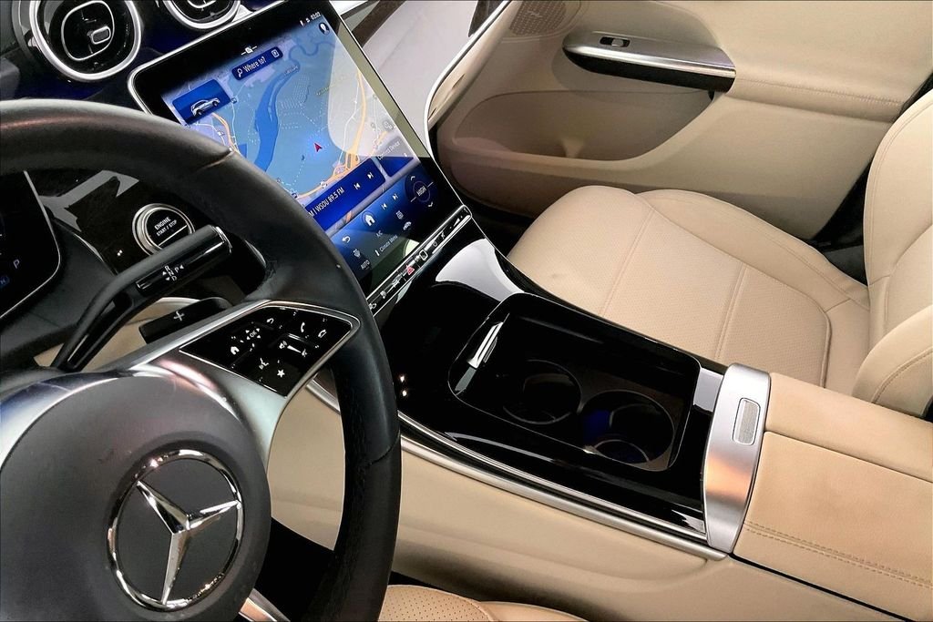2025 Mercedes-Benz GLC Base - Photo 12