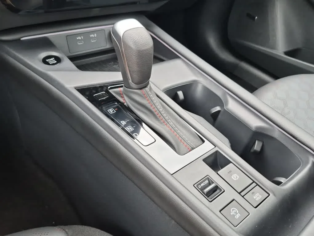 New 2026 Atlantic Gray Metallic Nissan SR image 12