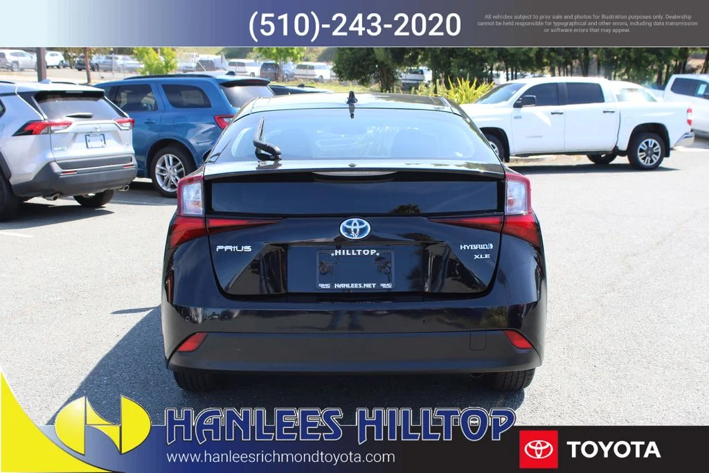Certified Used 2022 Black Toyota XLE image 8