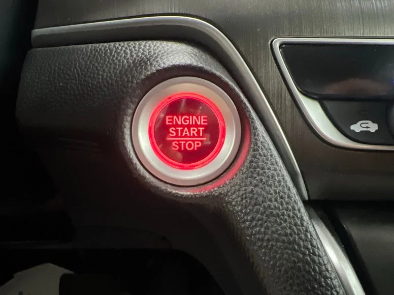 Used 2022  Honda LX image 25