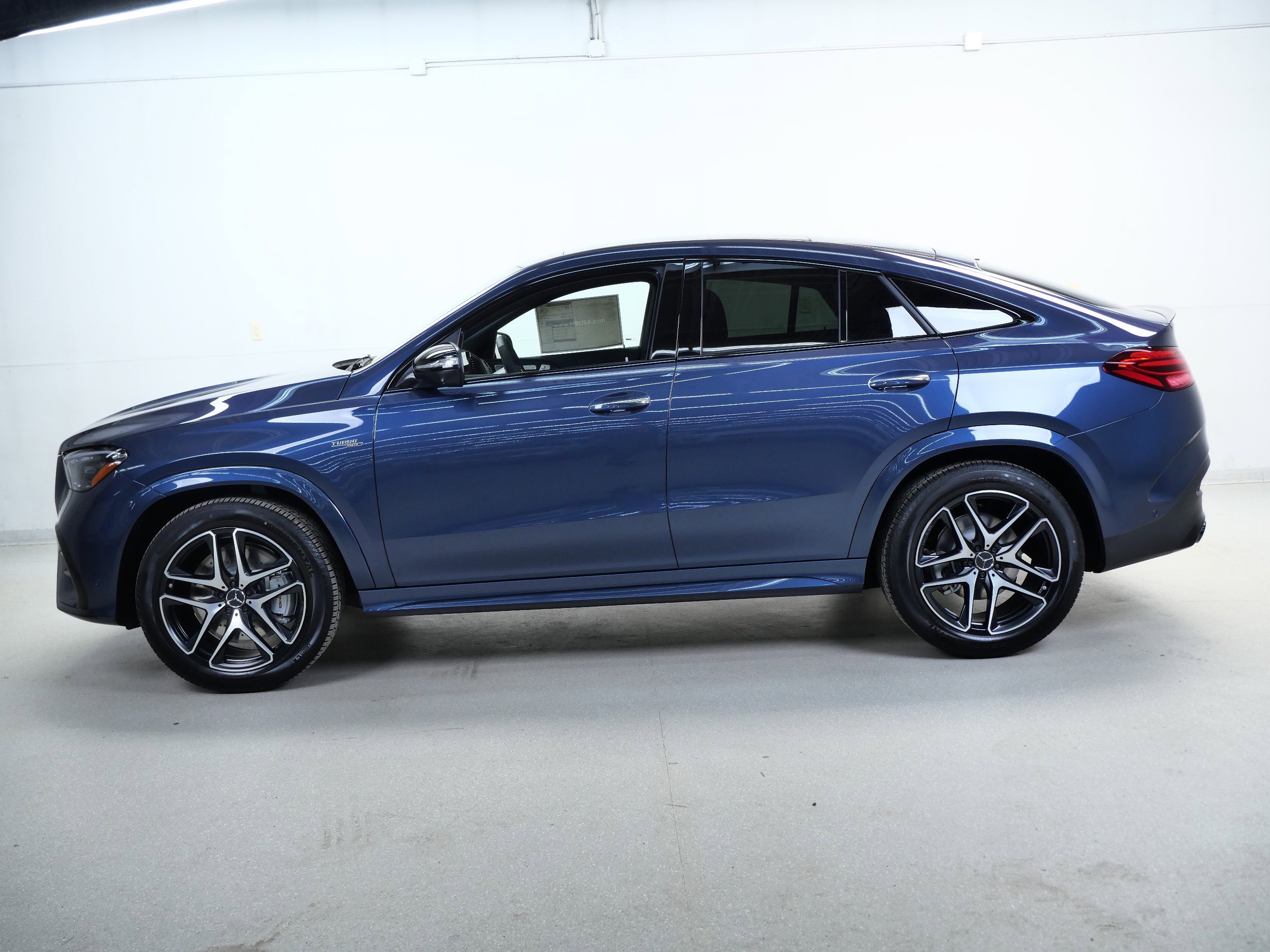 New 2026 Twilight Blue Metallic Mercedes-Benz AMG® GLE 53 4MATIC+ Coupe image 5