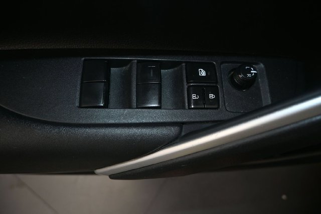 Used 2023 Sonic Silver Toyota L image 12