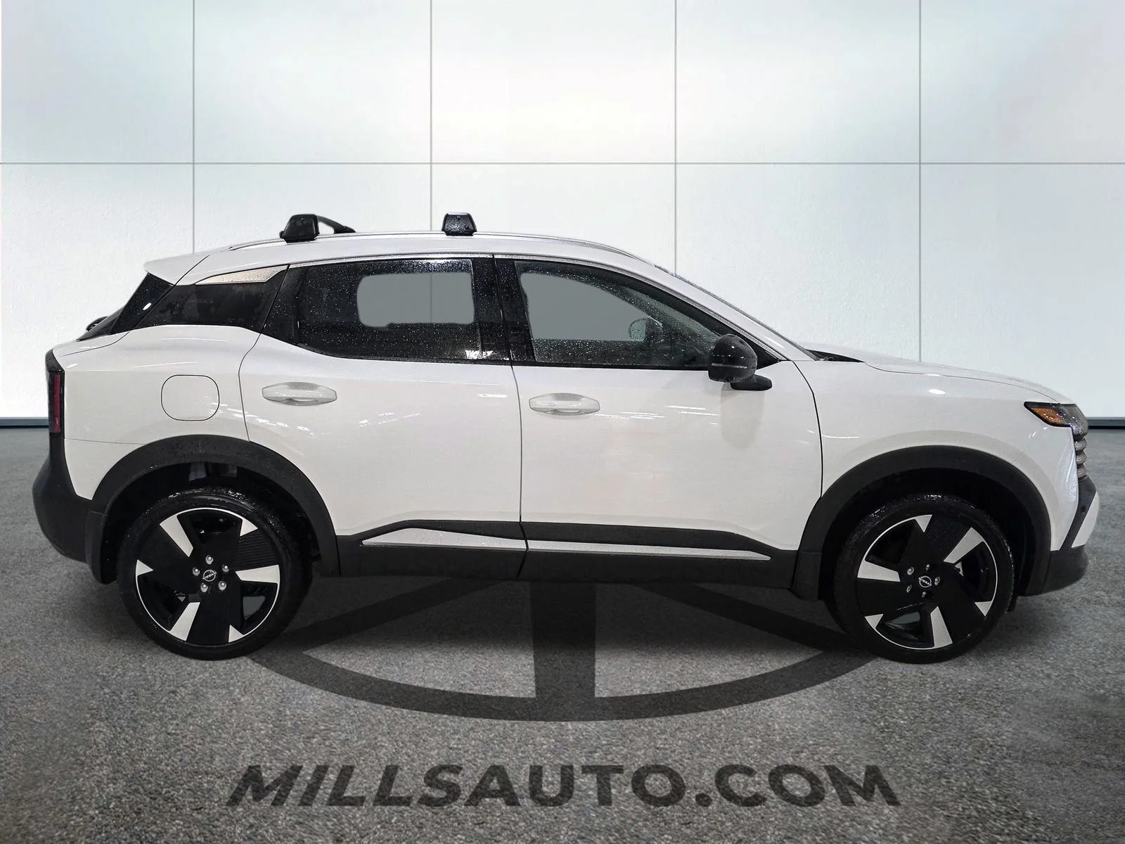 New 2026 Aspen White TriCoat Nissan SR image 9