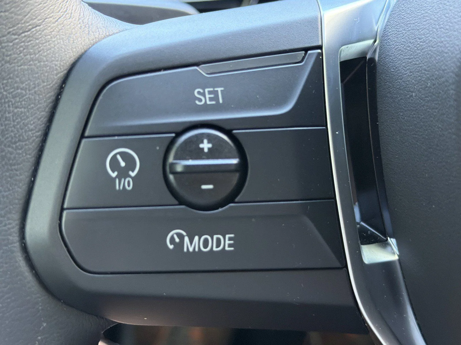 New 2026 Jet Black BMW xDrive28i image 31