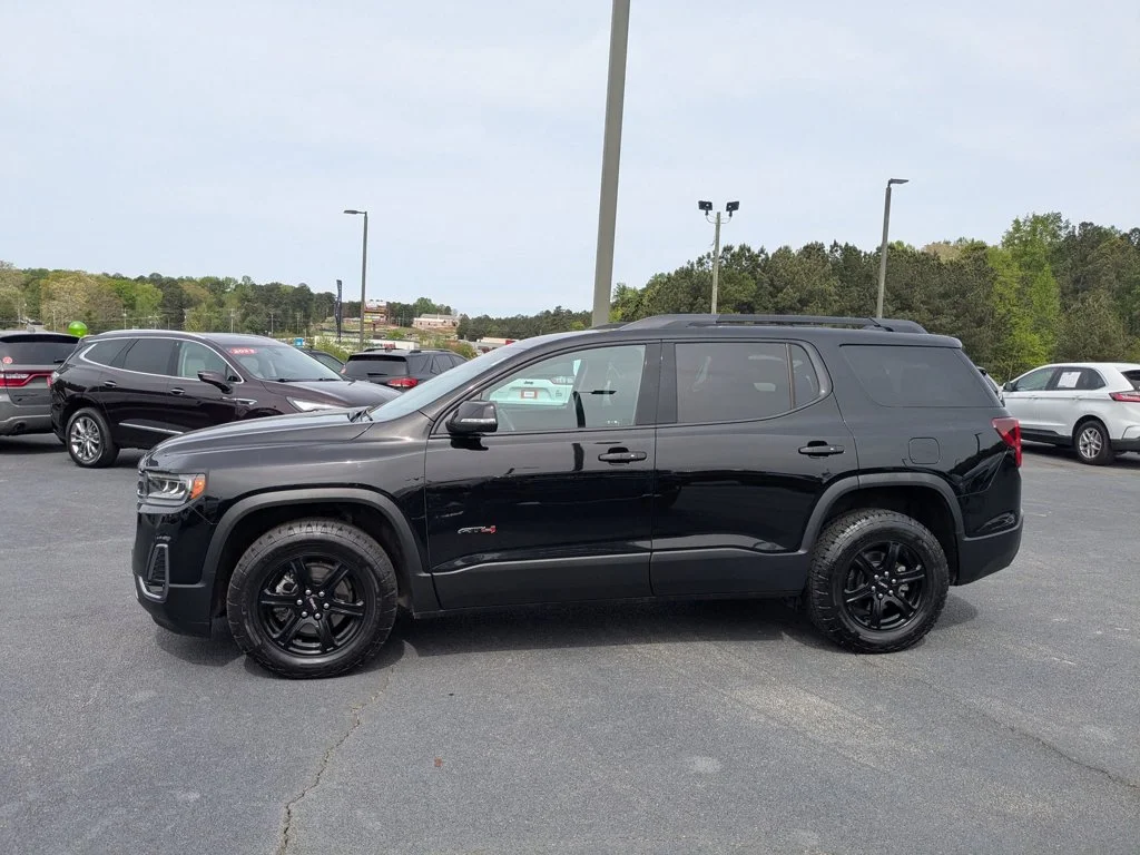 Used 2023 Ebony Twilight Metallic GMC AT4 image 8