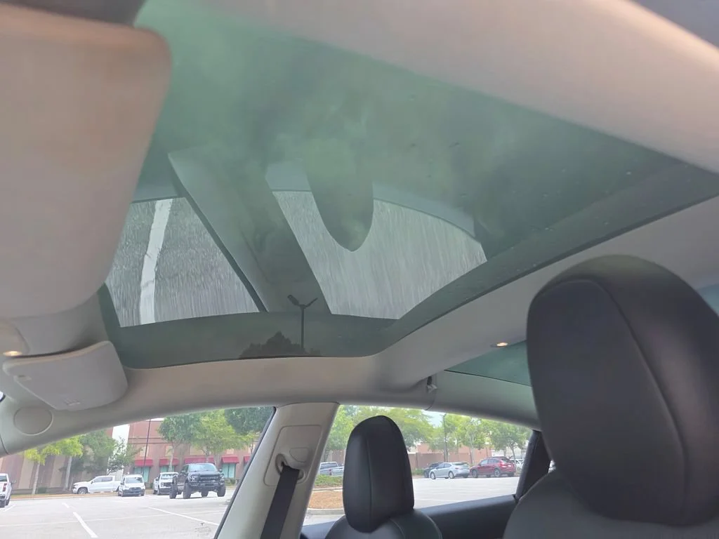 Used 2022  Tesla Long Range image 14