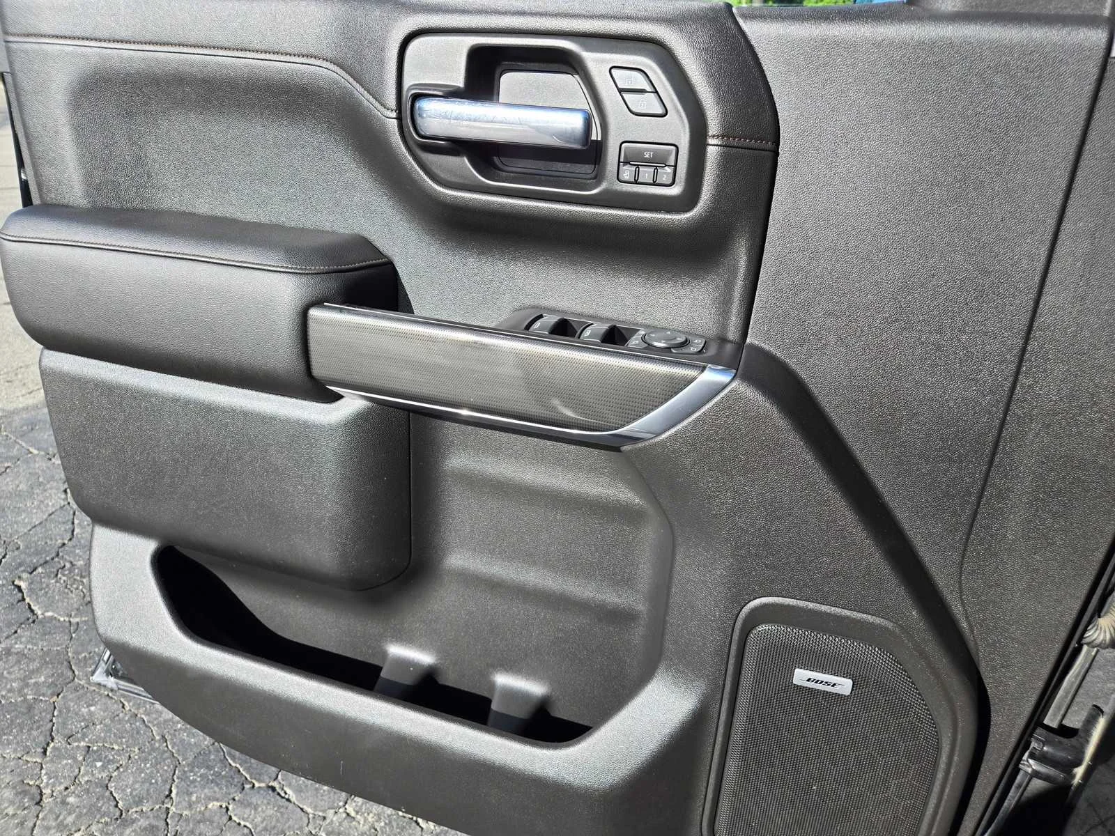 Used 2019 ONYX BLACK GMC AT4 image 26