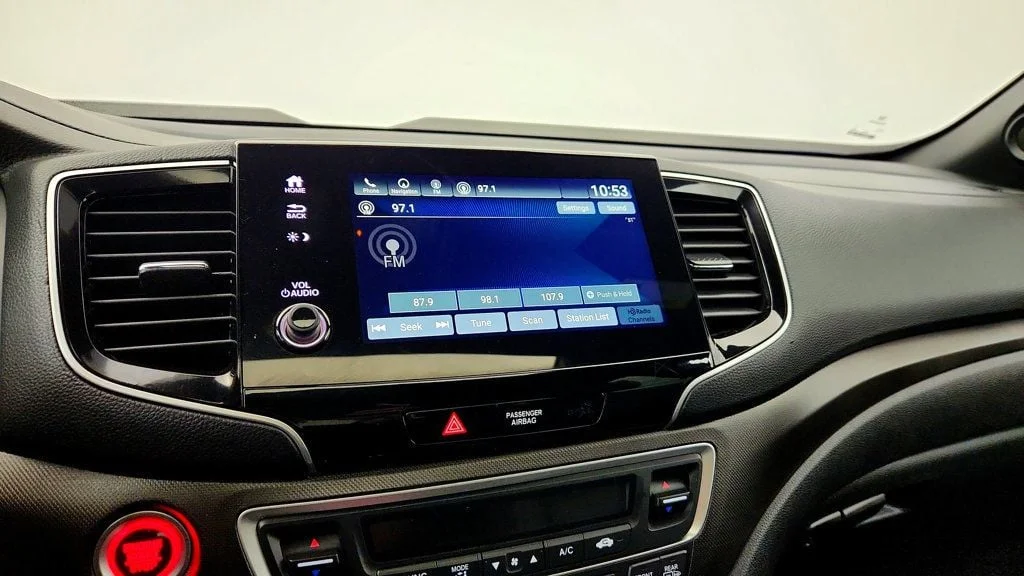 Used 2025 Diffused Sky Pearl Honda TrailSport AWD image 17