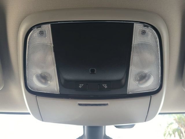 Used 2021  Dodge SXT Plus image 23