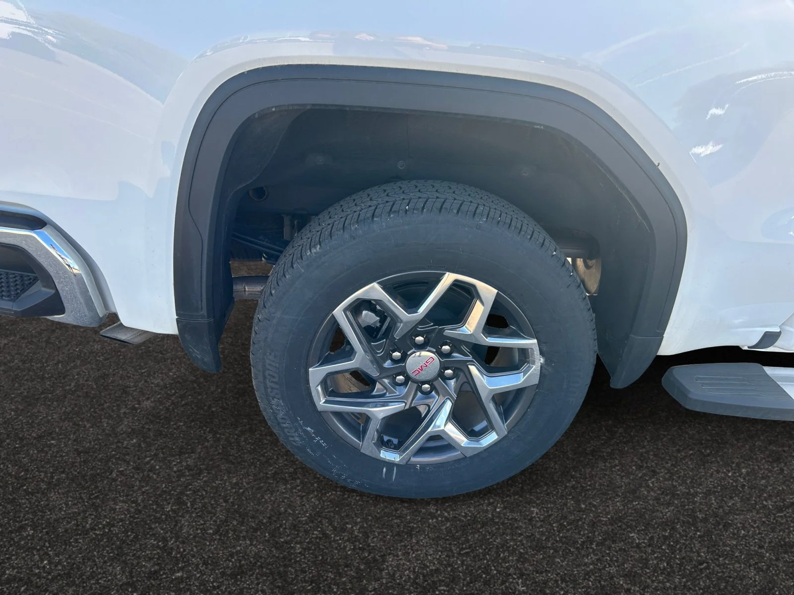 New 2026 Summit White GMC SLT image 10
